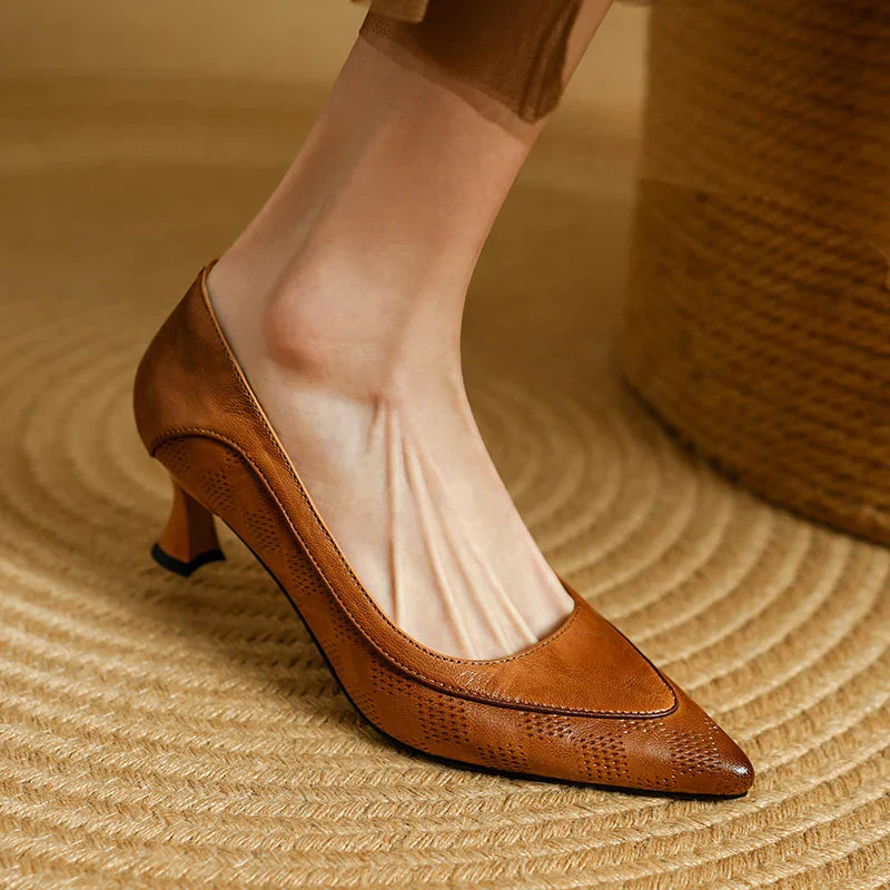 Fiona | Elegantni Salonarji