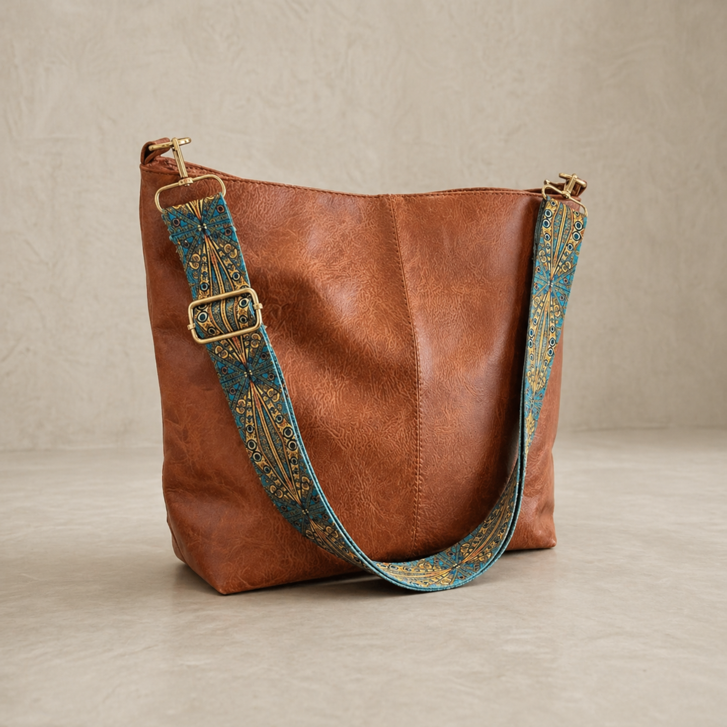 Patricia | Moderna usnjena tote torba