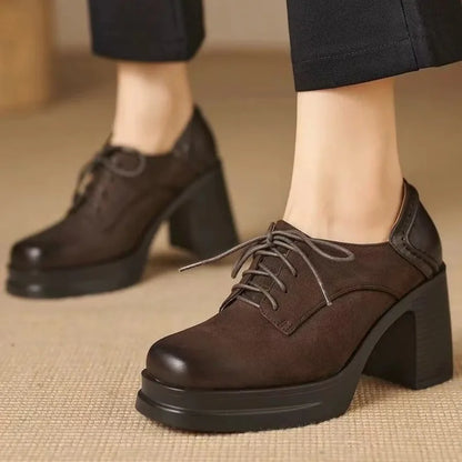 Margot | Klasični Elegantni Salonarji