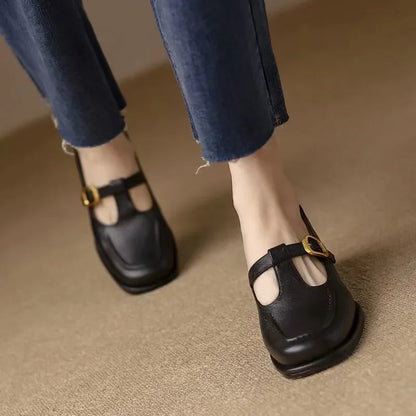 Eloise | Elegantni Salonarji