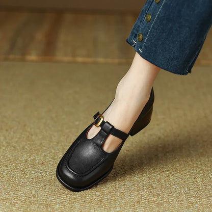 Eloise | Elegantni Salonarji