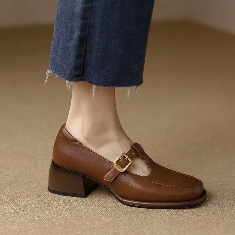 Eloise | Elegantni Salonarji