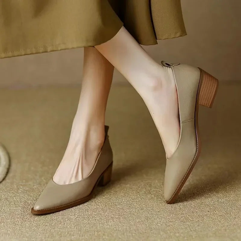 Helen | Klasični Elegantni Salonarji