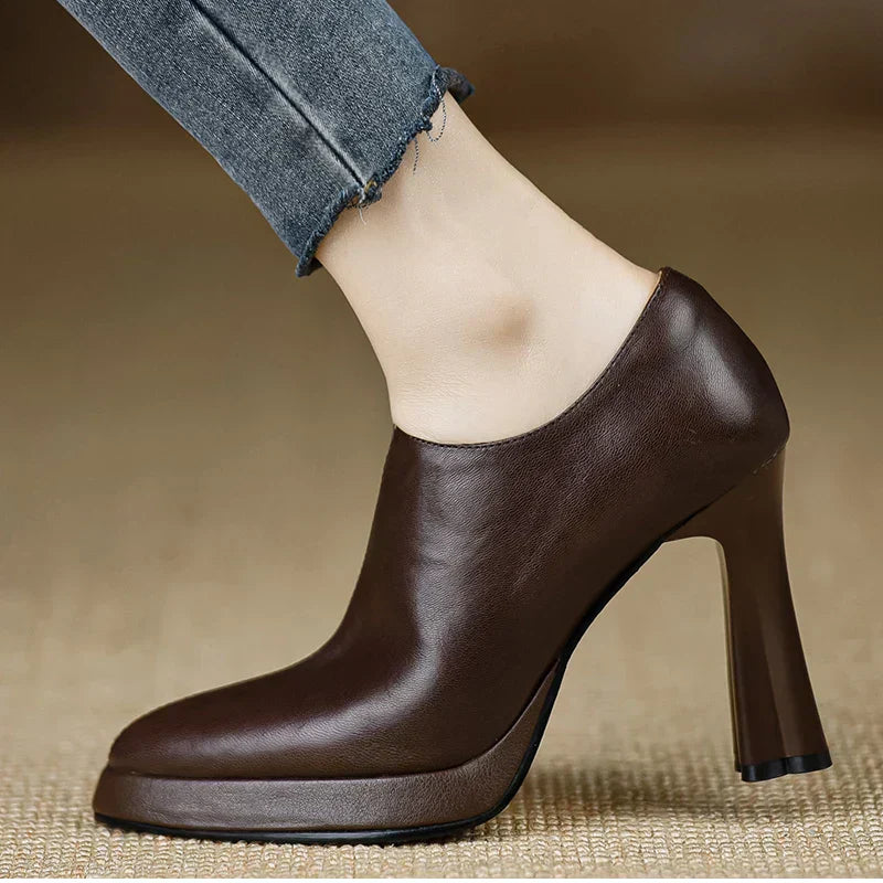 Carina | Šik Elegantni Salonarji