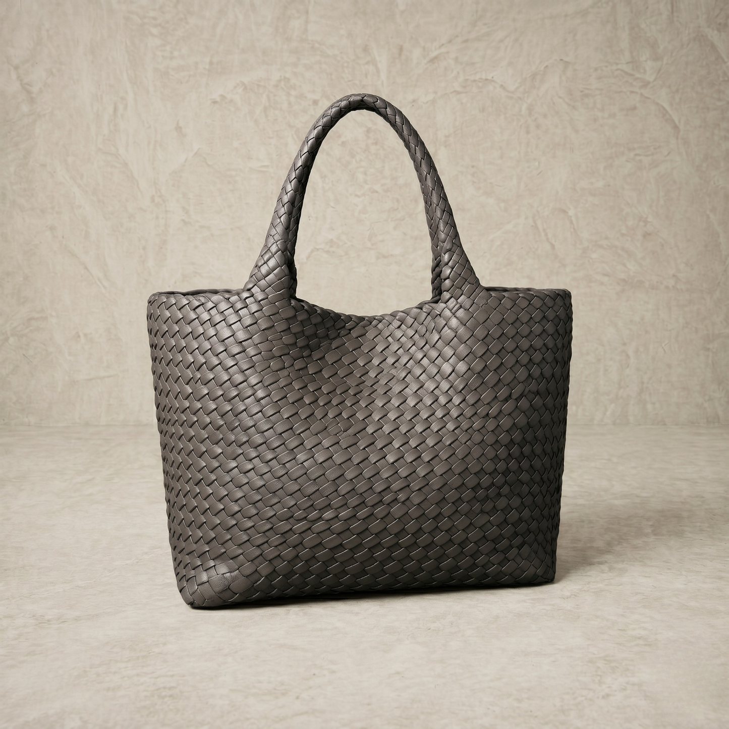 Violetta | Elegantna ročno tkana prostorna torba