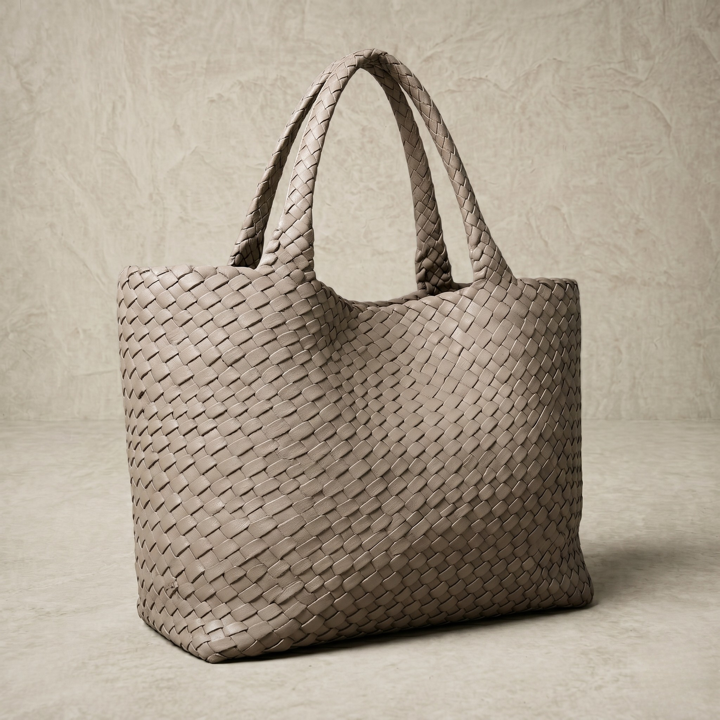 Violetta | Elegantna ročno tkana prostorna torba